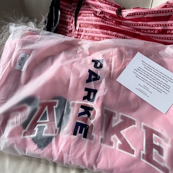 ❌SOLD❌Parke Valentine’s Jean Heart Varsity Mockneck, Blush + Crimson – L/XL - Picture 4 of 6